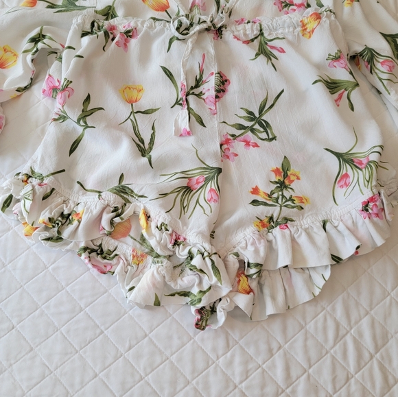 Pijama white sleep/casual feminine romper. Sz S Rayon blend - Picture 4 of 8